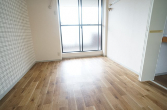 参考、同建物・同間取りの号室