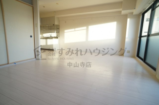 【居間・リビング】