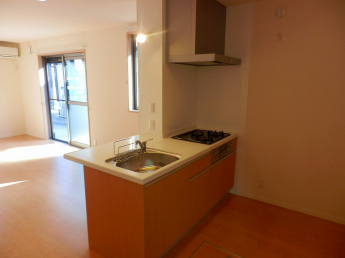 対面式カウンターキッチンです！