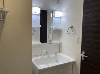 シャワー付き洗面台