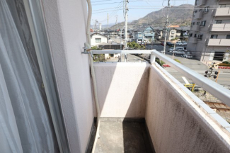 【バルコニー】