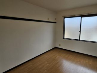 窓も大きく明るいです