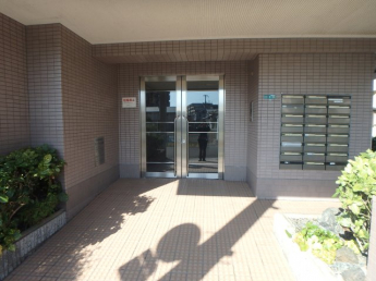 エントランスです