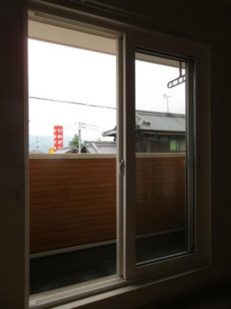 【バルコニー】