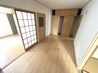 【居間・リビング】