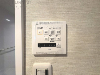 暖房機能があるため、冬場でも温かい浴室で入浴でき、乾燥機能があるため、水気を素早く取り除けます。また、換気機能があるため、湿気を素早く排出してカビや雑菌の発生を防ぐことができます。