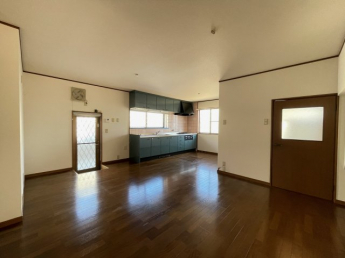 【居間・リビング】