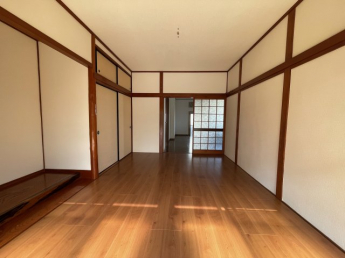 【居間・リビング】