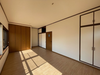 【居間・リビング】