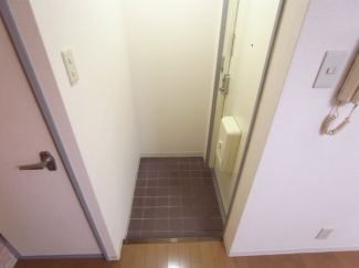 【玄関】