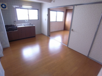 【居間・リビング】