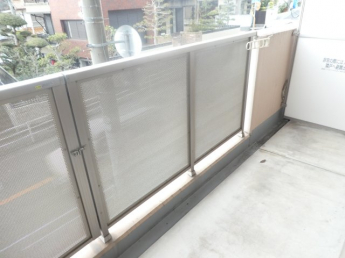 【バルコニー】