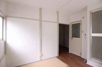 【居間・リビング】