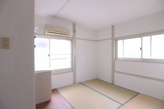 【居間・リビング】