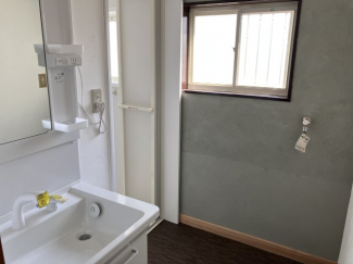 【洗面所】