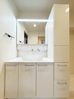 【独立洗面台】