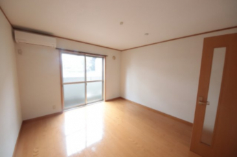 ゆったり過ごせるリビングです