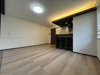 【居間・リビング】