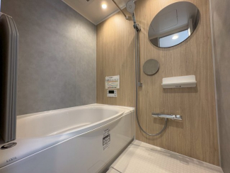 コンパクトで使いやすいお風呂です