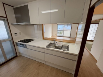 コンパクトなキッチンで掃除もラクラク