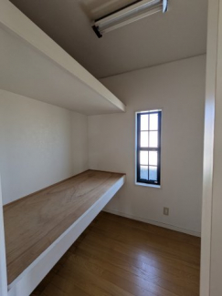 2階ウォークインクローゼット