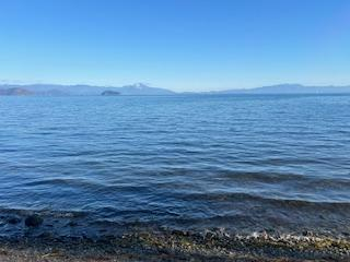 近くの琵琶湖
