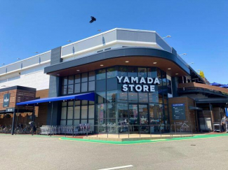 ヤマダストアー新辻井店まで220m