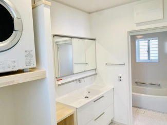 １２０センチ幅の洗面にガス乾燥機幹太くんを設置！日々の家事を