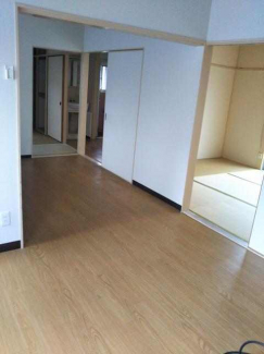 松山市萱町６丁目の一戸建ての画像