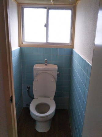 松山市萱町６丁目の一戸建ての画像