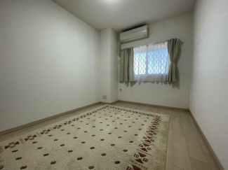 6帖の北西洋室です。