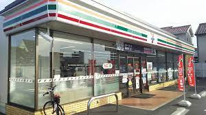 セブンイレブン松山三津浜港前店まで411m