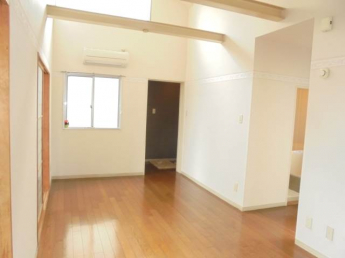 【居間・リビング】