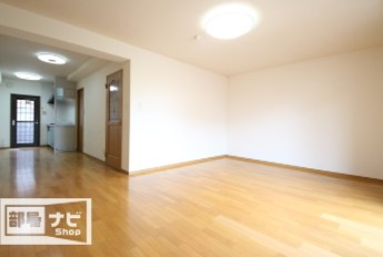 【居間・リビング】