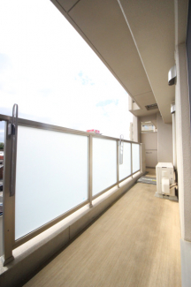 【バルコニー】