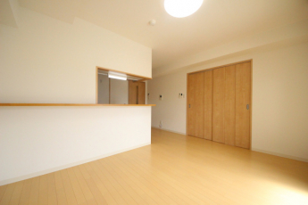 【居間・リビング】