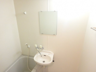 忙しい朝には欠かせない洗面所です