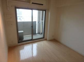 明るいリビング