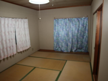 ２階７．５畳和室