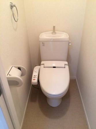 新居浜市久保田町２丁目のアパートの画像