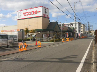 セブンスター南江戸店まで946m