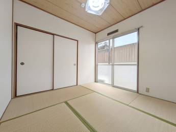 【居間・リビング】