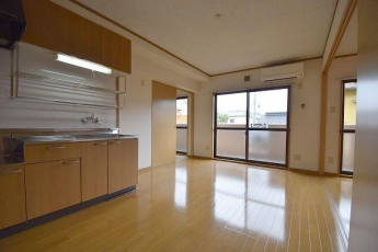 【居間・リビング】