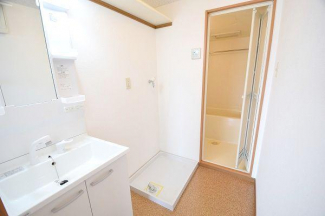 【洗面所】