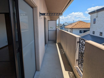 【バルコニー】