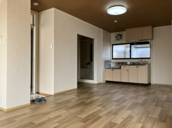 【居間・リビング】