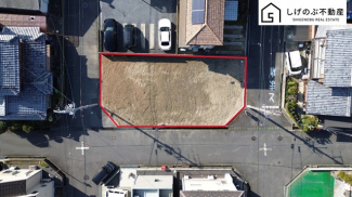 平坦・更地
角地
3方道路
約70坪