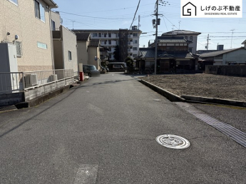前面道路です。
