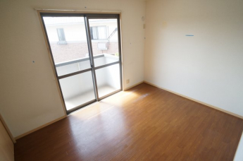 参考、同建物・反転間取りの号室