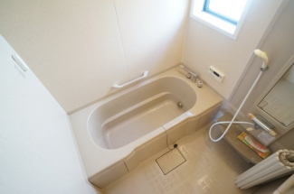 参考、同建物・反転間取りの号室